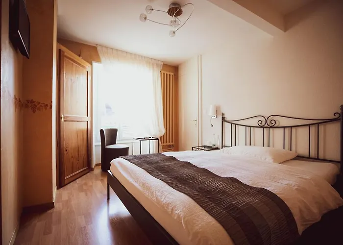 Communale De La Couronne