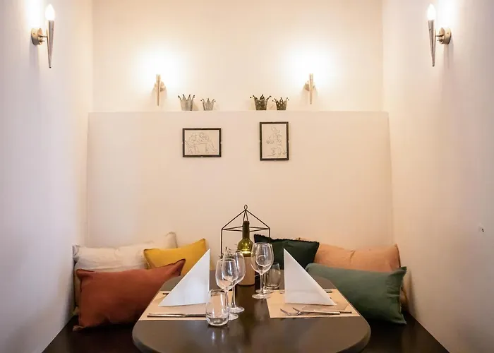 Communale De La Couronne Locanda 3*